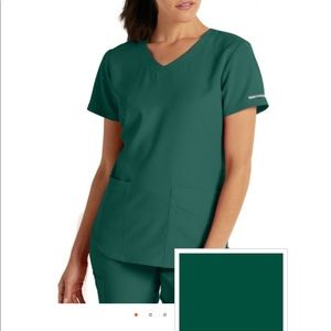 Sketchers by Barco scrub set